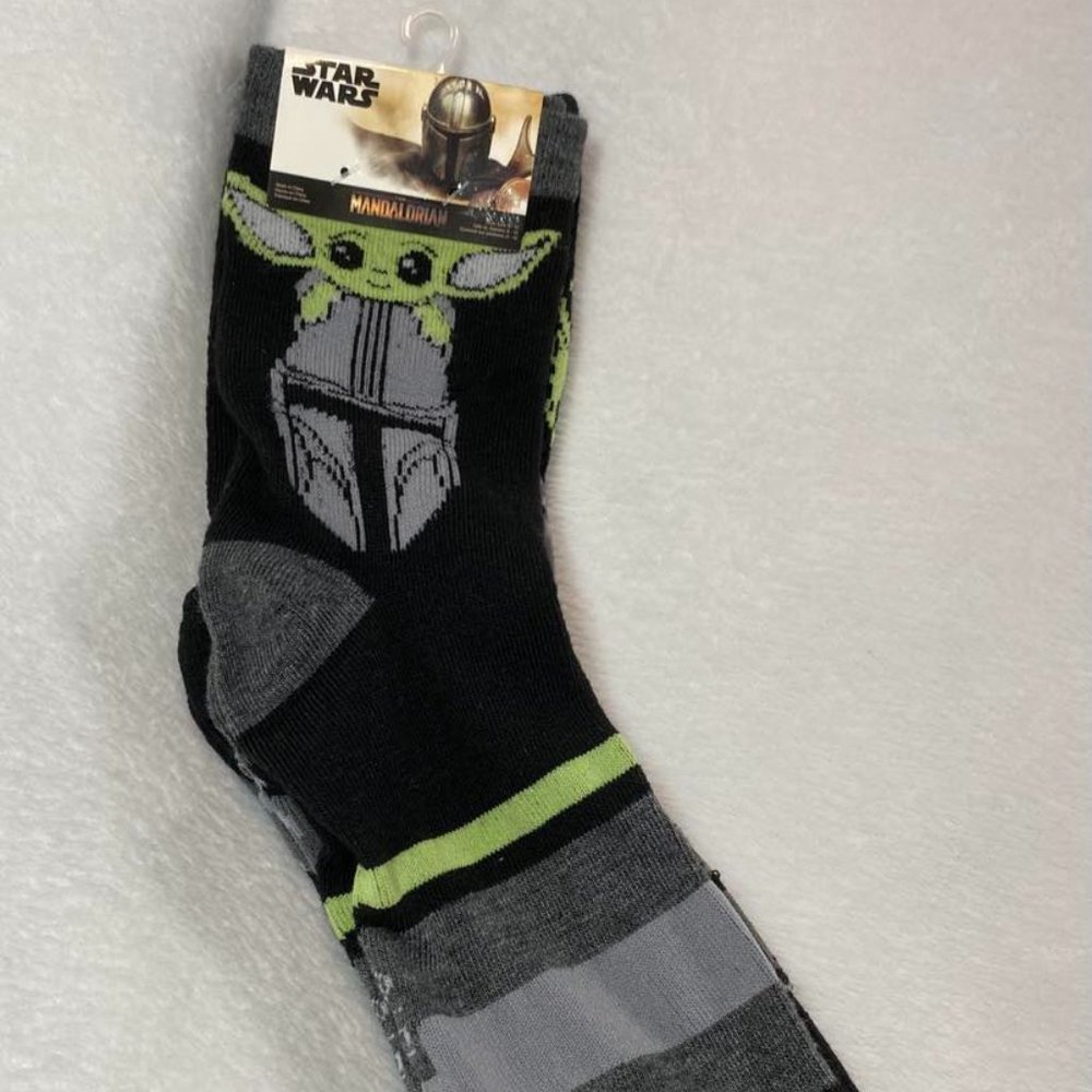 Star Wars (Disney) Mandalorian Crew Socks (Adult Shoe Size 6-12) - 3PK - NWT